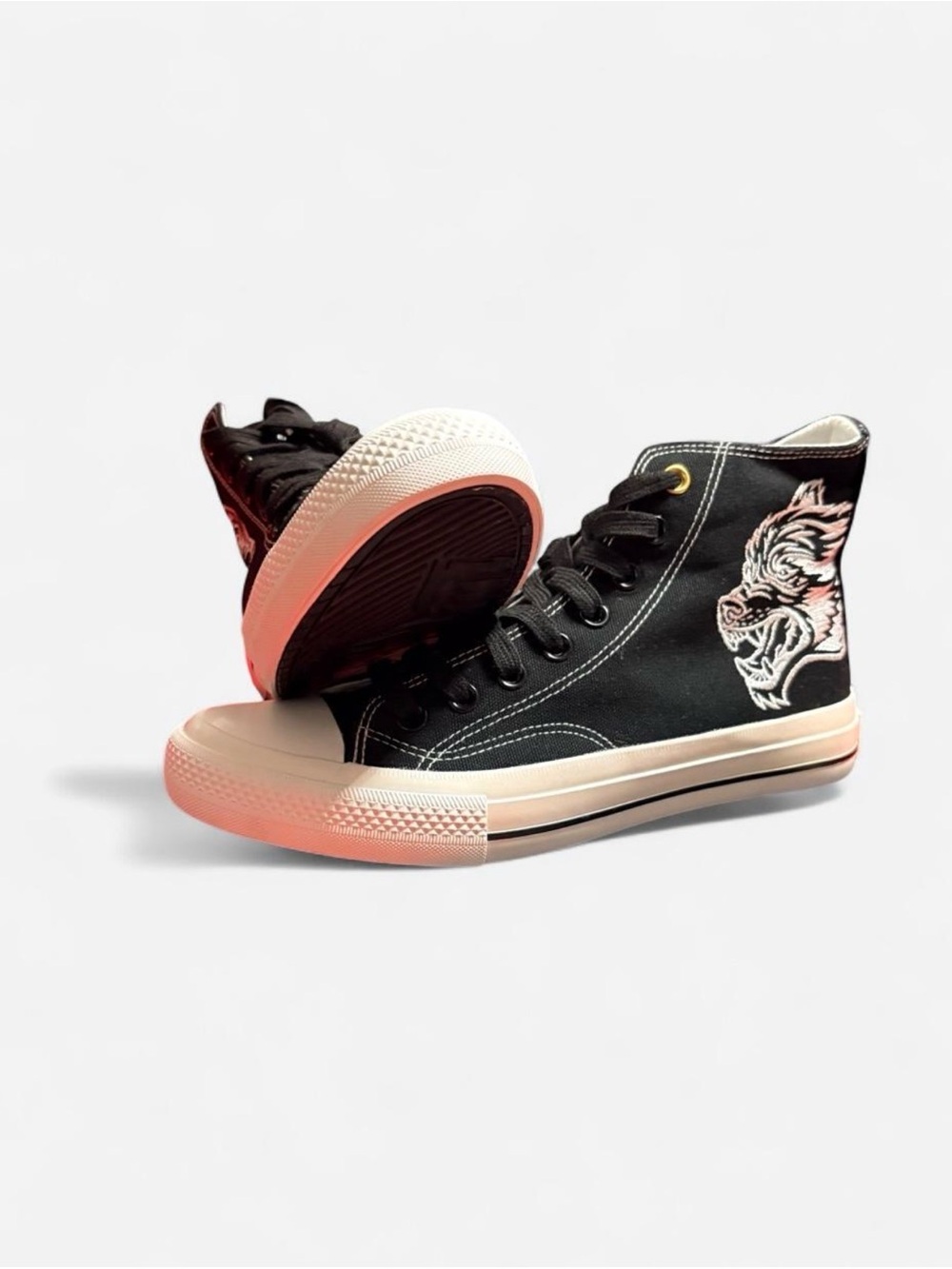 Darc Sport Black High-Top Sneakers with Wolf Embroidery and White Soles